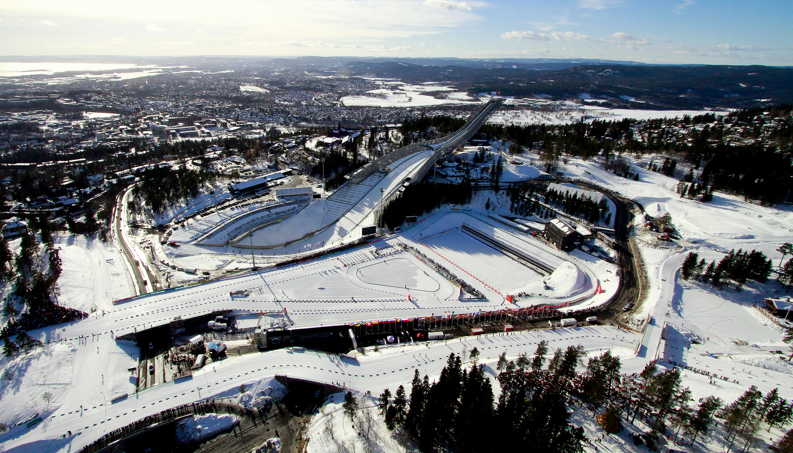VM-skiskyting-arena-(c)Oslo2016.jpg?t=ScaleToFill%7C1450x720&ts=XqsW6bKcLKdVYu%2FKdV2DpwfX5RE%3D&pr=2.625